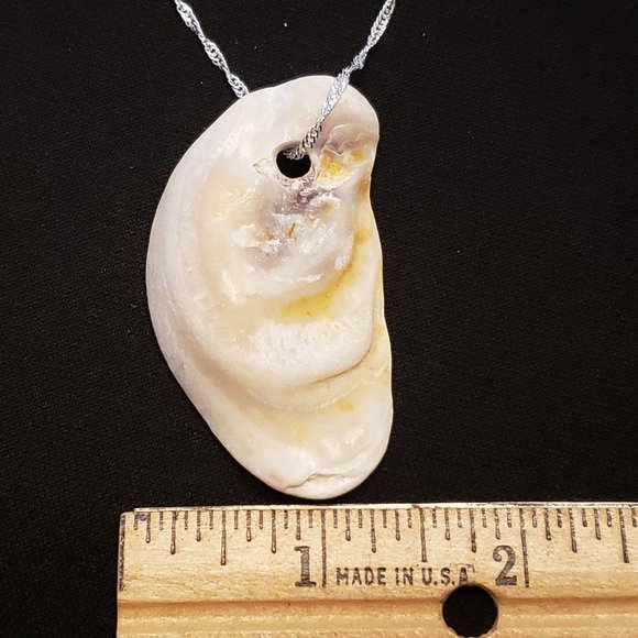 Ocean Treasures Collection artisan shell necklace w/20" 925plated Sterling chain - Picture 4 of 5